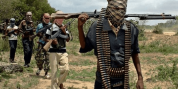 Ghana Army Chief Issues Stern Warning to Armed Groups in Bawku